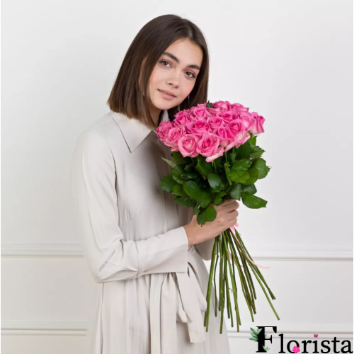 Букет із 25 рожевих троянд (50см)