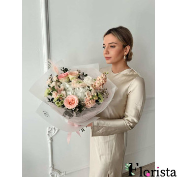 Antalya, Türkei - zusammengestellter Blumenstrauß