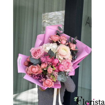 Berlin, Germany - assembled bouquet of flowers